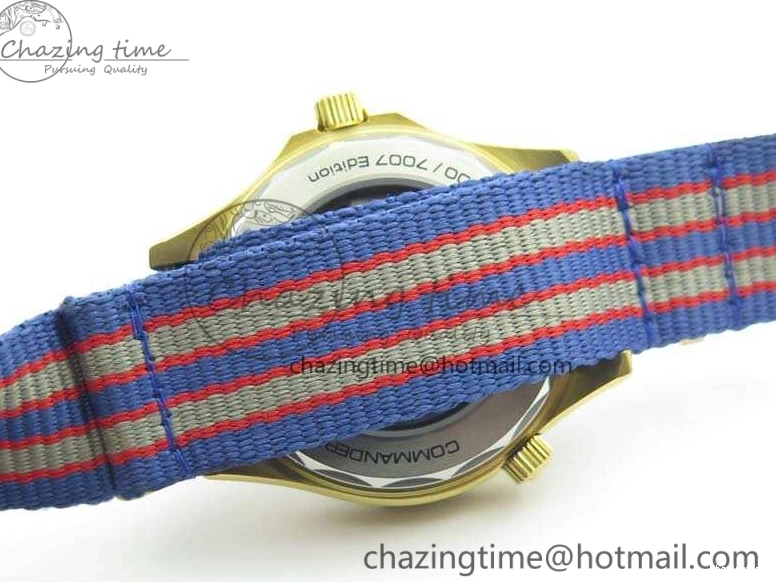 0327 Modern Seamaster 300M 007 YG URF 1:1 Best Edition White Dial Ceramic Bezel On Nylon Strap A 8115